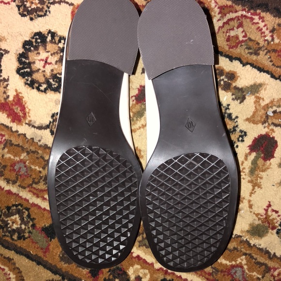 Aerosoles Beige Leather and canvas shoes size 10 please read description. - Picture 4 of 10